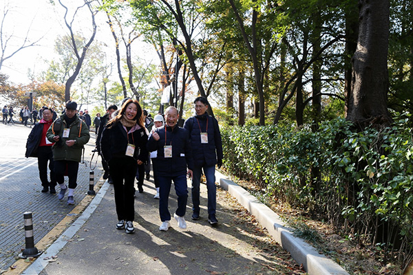 섬산련 장학재단, '2023 섬유패션인 한마음 걷기대회'개최 1120-Image