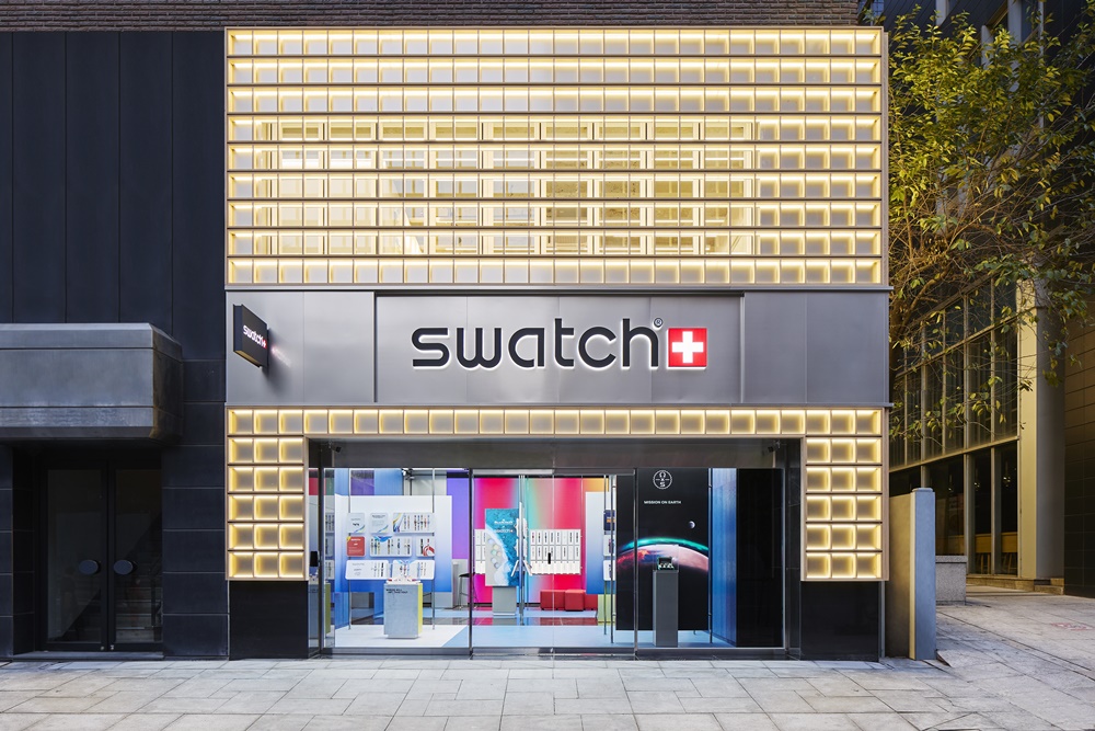 스와치(SWATCH), 강남대로에 뉴 플래그십스토어 오픈 3-Image